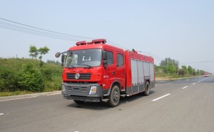 東風水罐消防車（6..